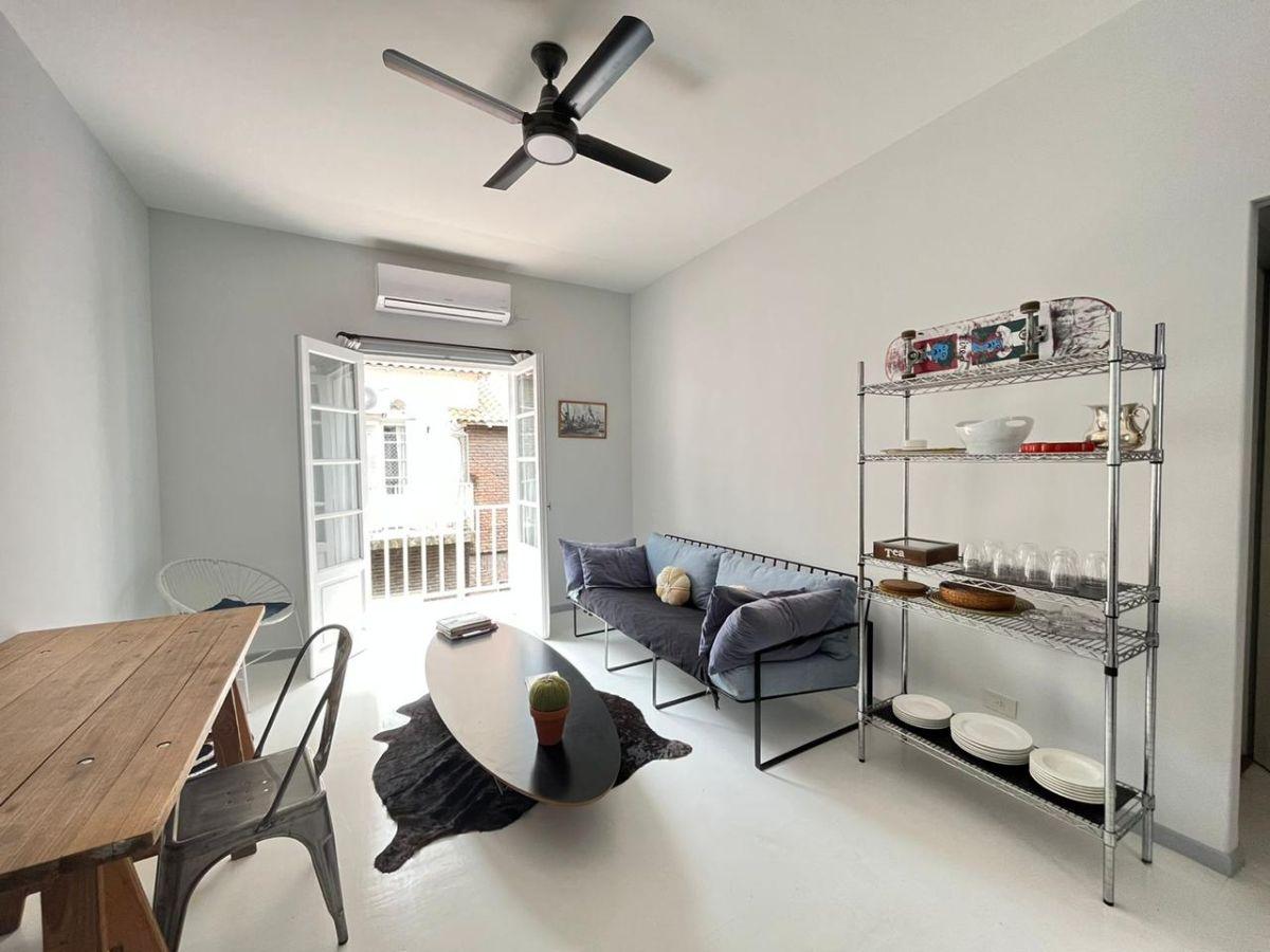 Foto de Unico en Recoleta, excelente departamento 3 ambientes + balcones en un, imagen 3