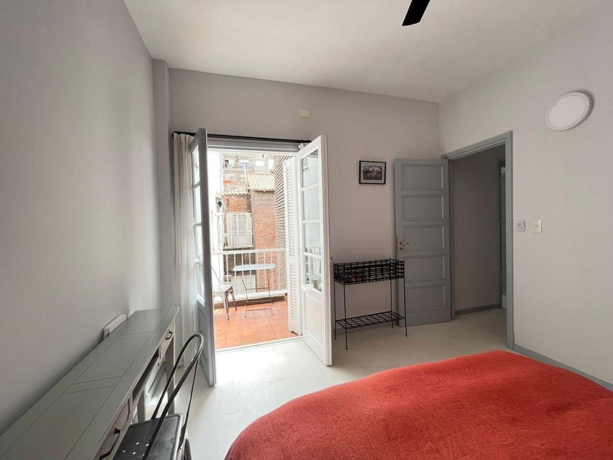 Foto de Unico en Recoleta, excelente departamento 3 ambientes + balcones en un, imagen 2