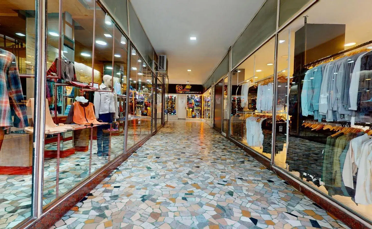 Local en Galeria calle 48 48 3