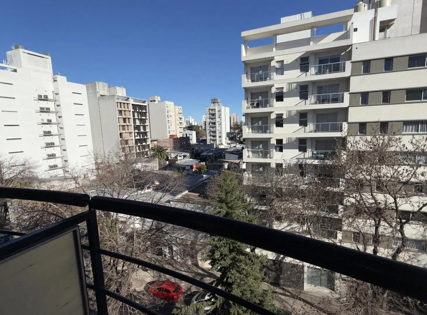 Departamento dos dormitorios con balcón 2