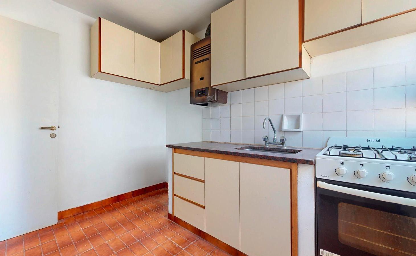 Foto de 55 entre 8 y 9 - Departamento de tres dormitorios, imagen 1