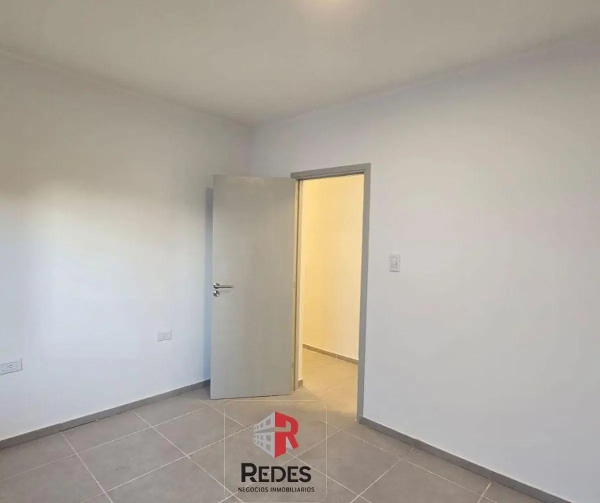 VENDO EXCELENTE PROPIEDAD 3 DORMITORIOS A ESTRENAR - 2604680730. 4