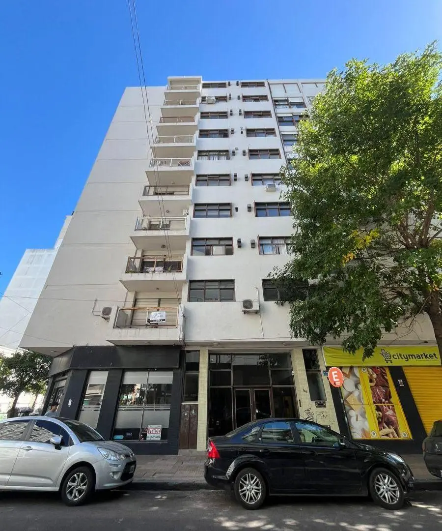 Departamento Zona Plaza Moreno 1