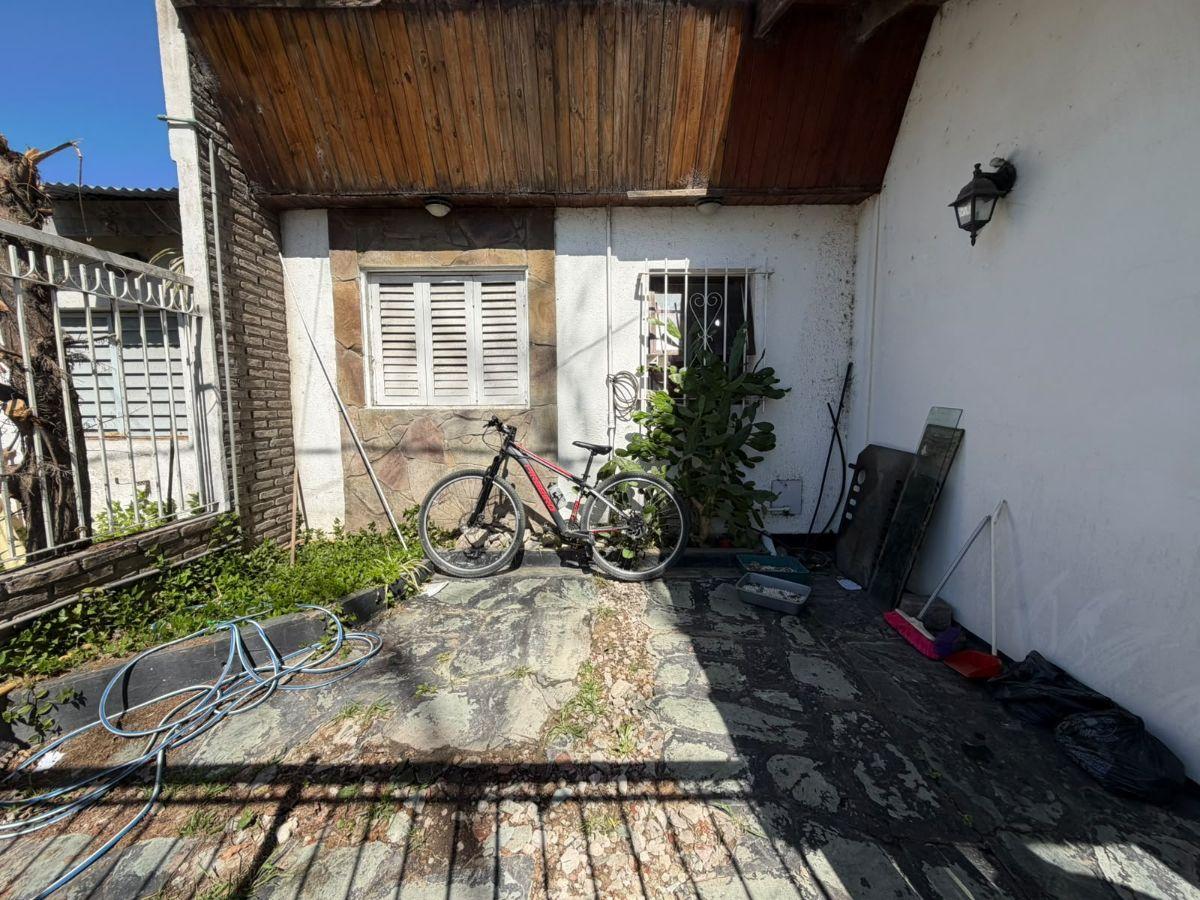 Foto de Casa 4 ambientes Villa Elvira La Plata, imagen 2