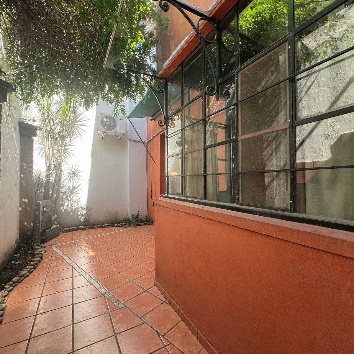 Triplex en Venta Seis Ambientes en Villa Lugano 5