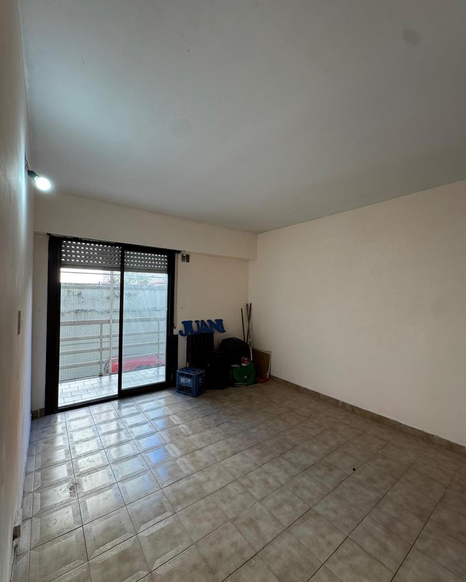 Foto de DEPARTAMENTO EN VENTA DOS AMBIENTES EN BALVANERA, imagen 4