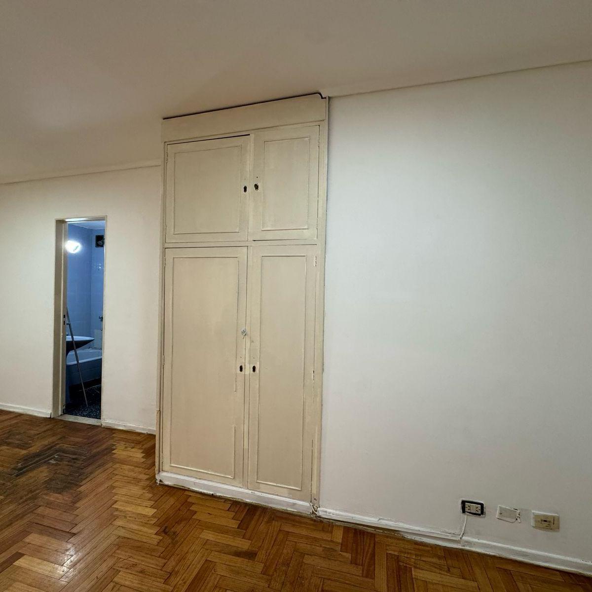 Foto de Monoambiente en venta en Villa del Parque, imagen 5