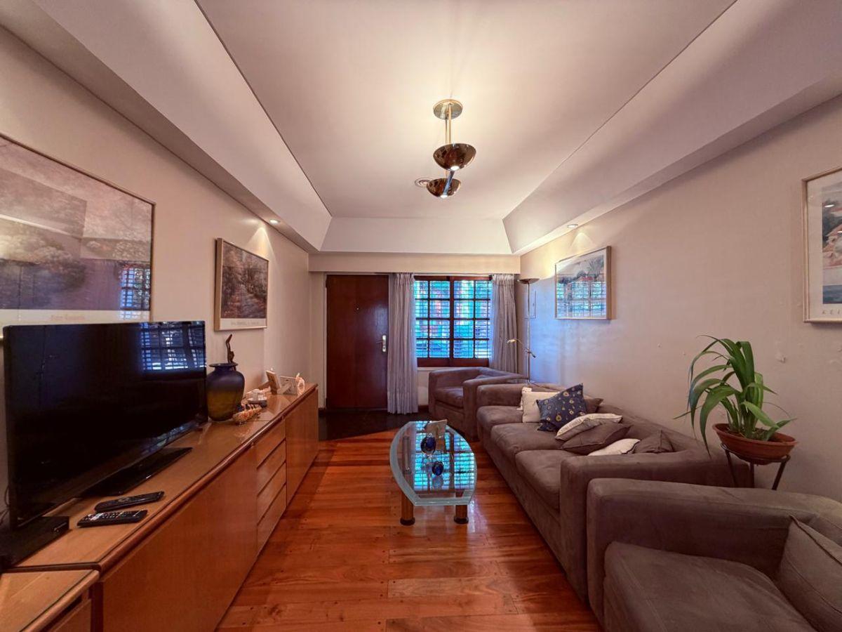 Foto de DUPLEX en venta en tres plantas con pileta, cochera y patio, imagen 5