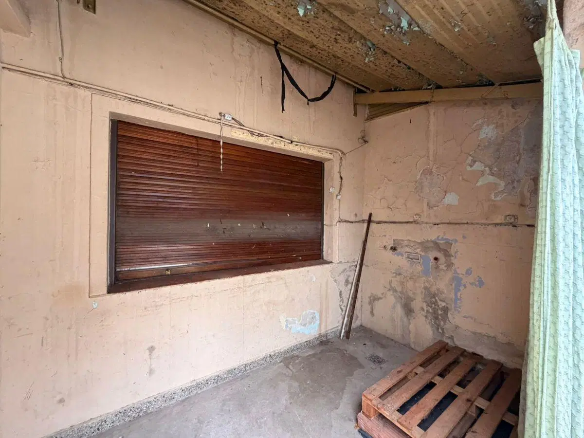 CASA EN VENTA EN MATADEROS LOTE PROPIO CON PATIO Y COCHERA 8