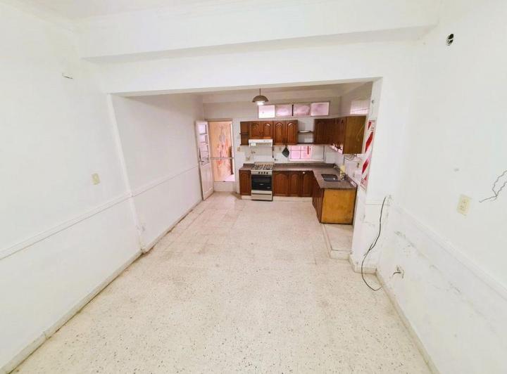 CASA EN ALQUILER PARA OFICINAS O CONSULTORIOS 5