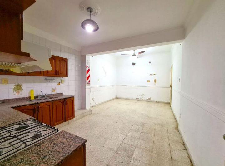 CASA EN ALQUILER PARA OFICINAS O CONSULTORIOS 4