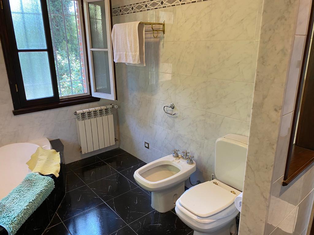 Foto de CHALET 4 AMB. SIERRA DE LOS PADRES C/PILETA,/QUINCHO/PLAYROOM, imagen 4