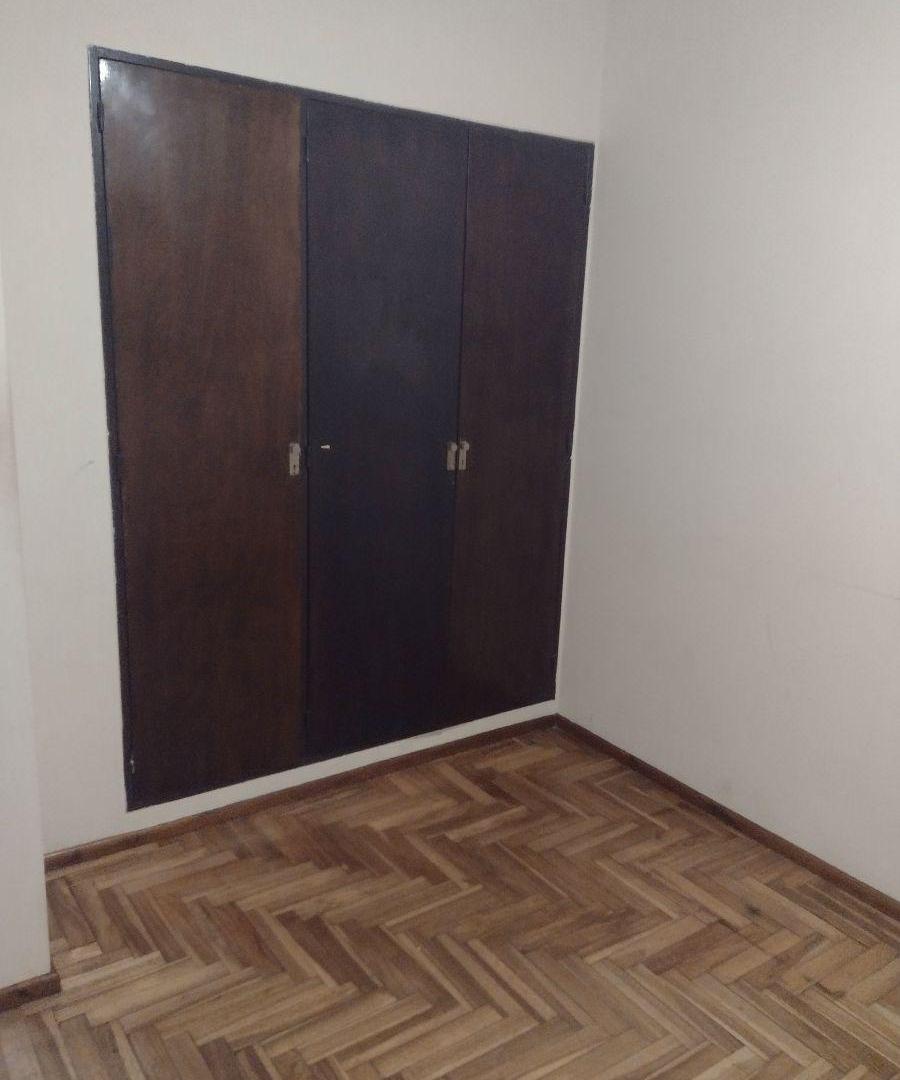 Foto de VENDO 2 AMB. CON BALCON . Z/ SAN JOSE, imagen 4