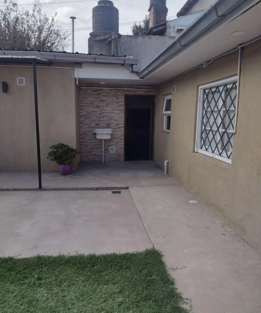 VENTA CASA 3 AMB 5