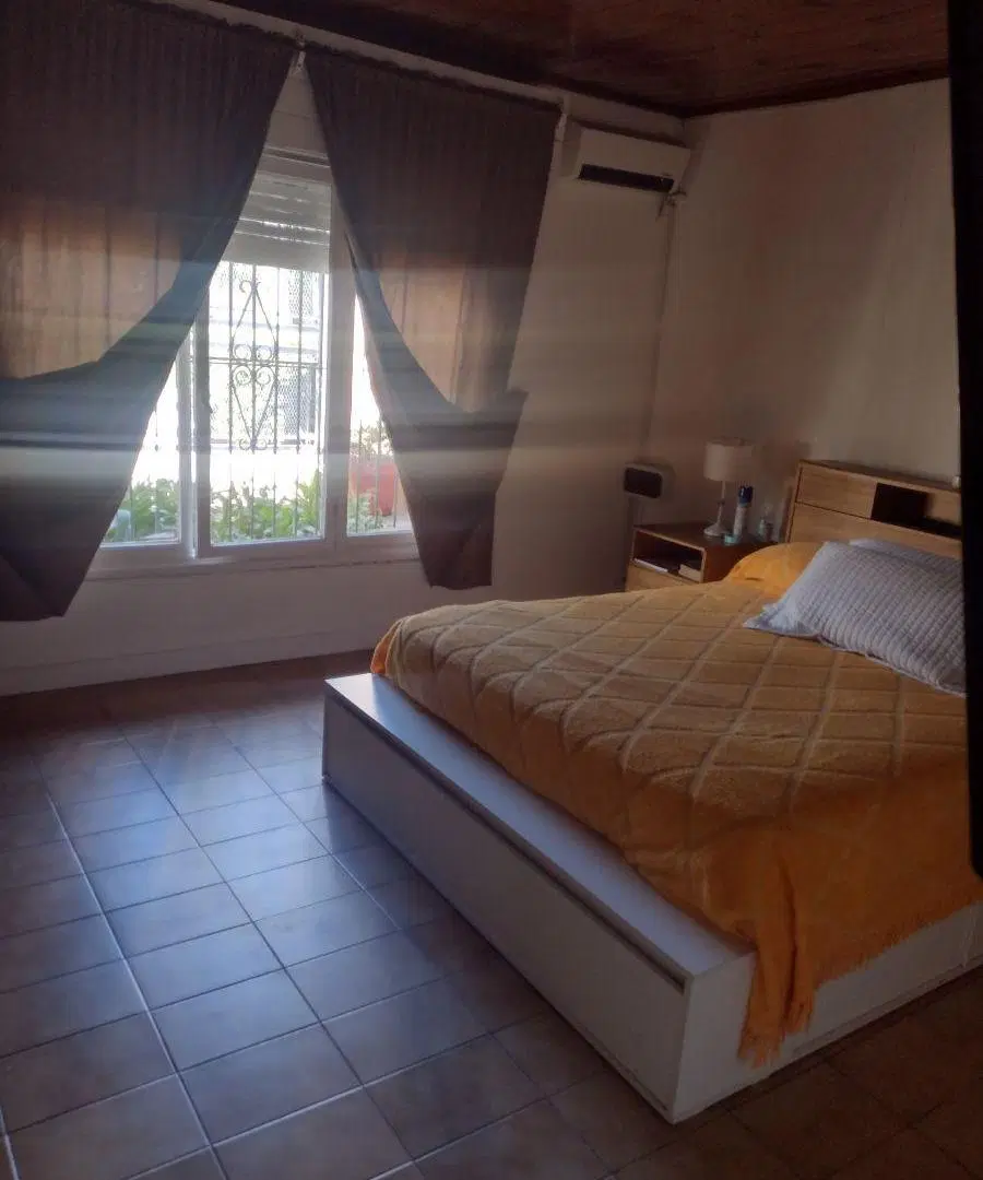 VENTA CASA 3 AMB 8