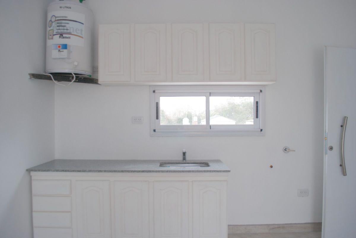 Foto de Departamento En Castelar Sur Zona Residencial, imagen 1