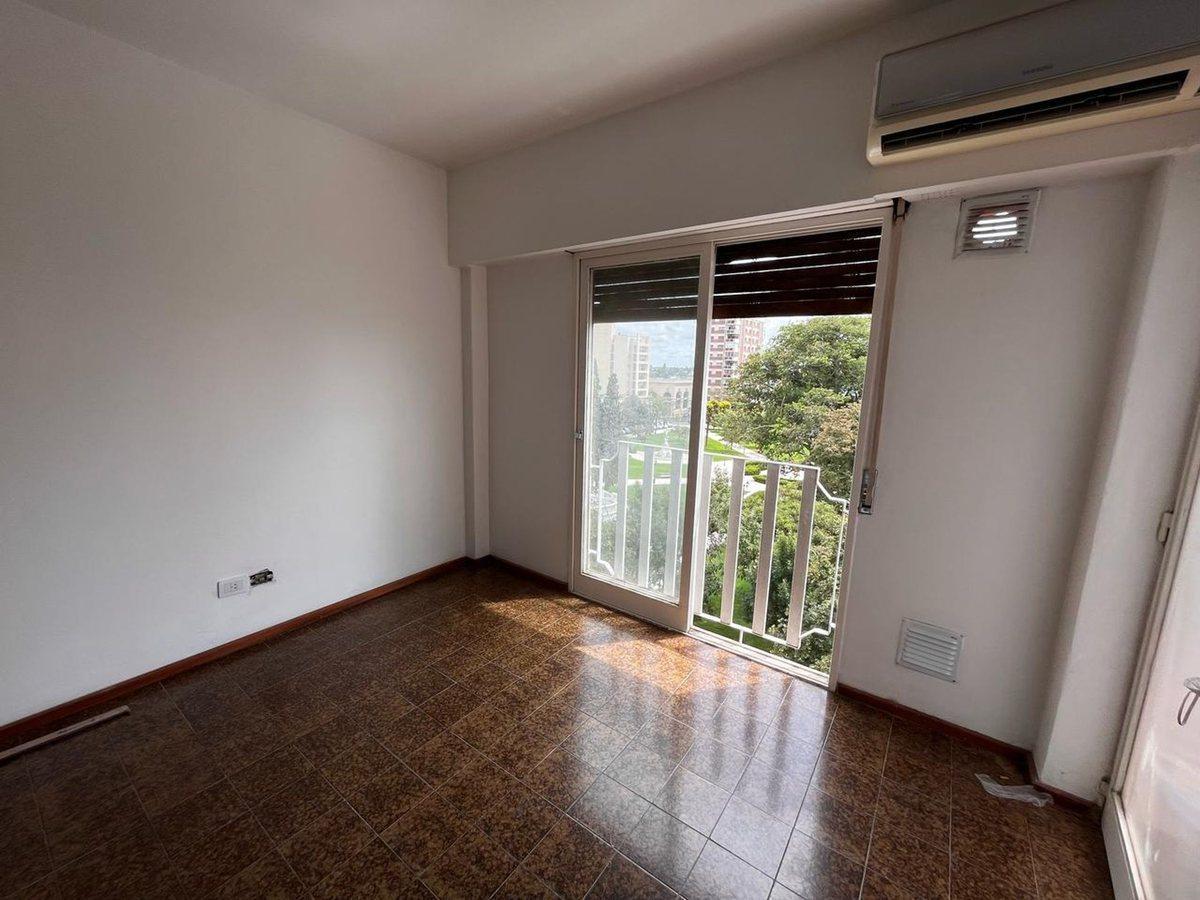 Venta de Depto de 2 Dormi Microcentro San Nicolas 4