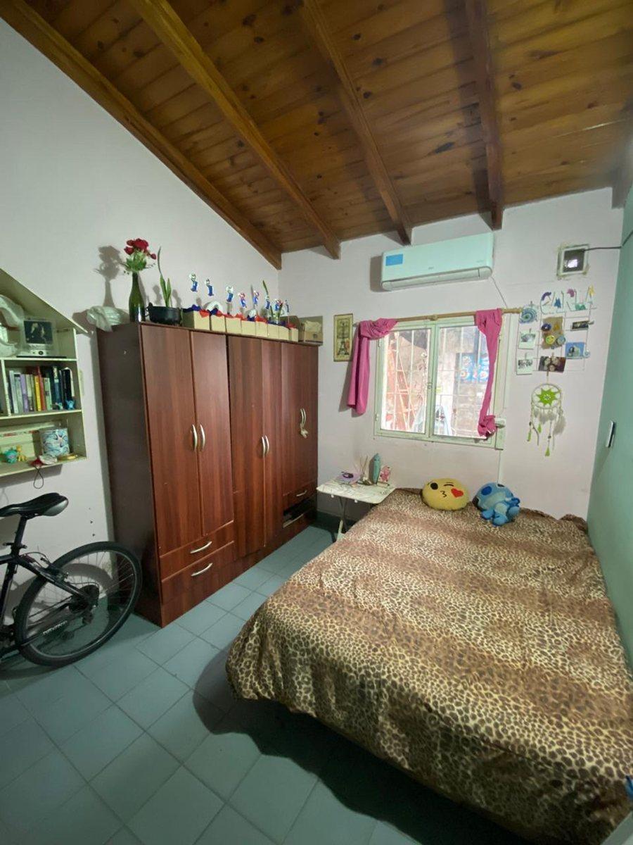 Venta Casa 2 Dormis + Monoambiente en San Nicolas 1