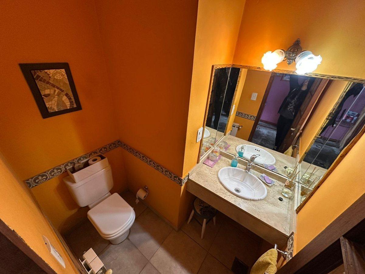 Venta Casa 4 Dorm Pileta Ap. Cred. Centro 2