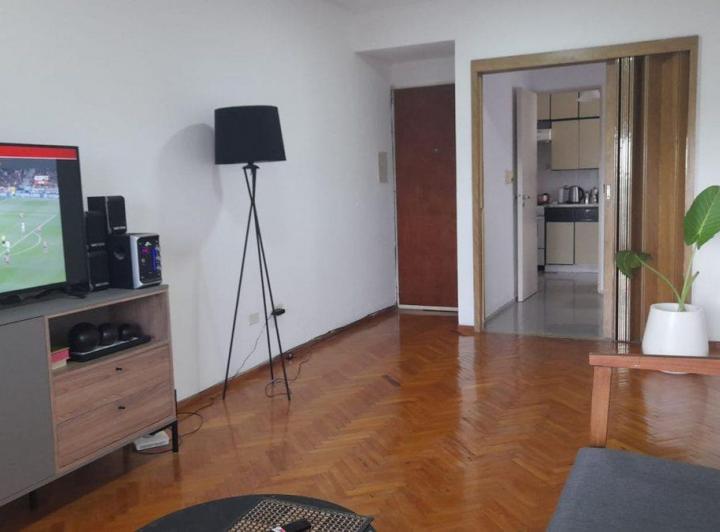 VENTA DPTO.CENTRICO-DOS DORMITORIOS-APTO CREDITO 4