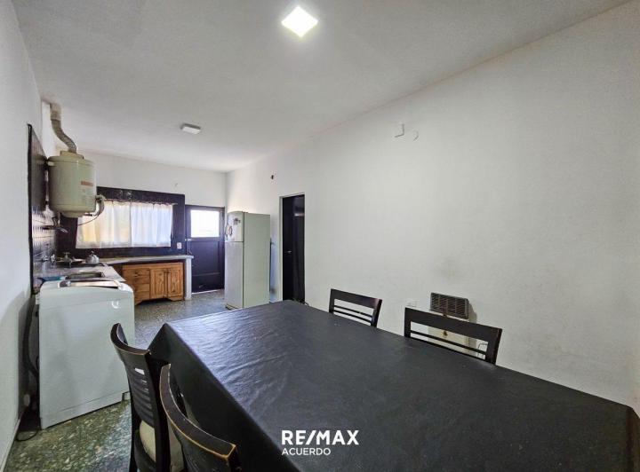 SAN NICOLAS- VENTA CASA -B° 9  JULIO - 3 DORMI 5