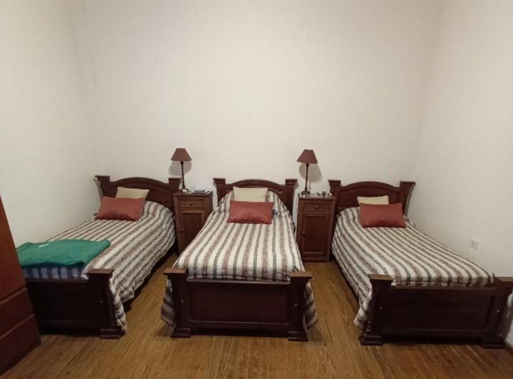 Venta Casa, 3 dorm Centro San Nicolas-Apta Credito 5