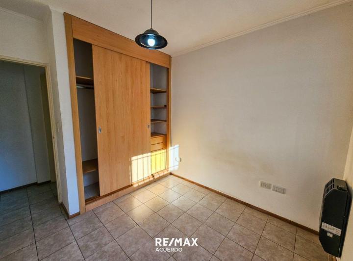 VENTA DEPARTAMENTO CENTRICO 1 DORMI Y COCHERA 5