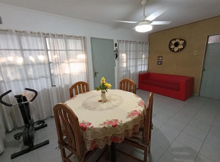 Venta Casa San Nicolas, 2 dormi, cochera y jardín 5