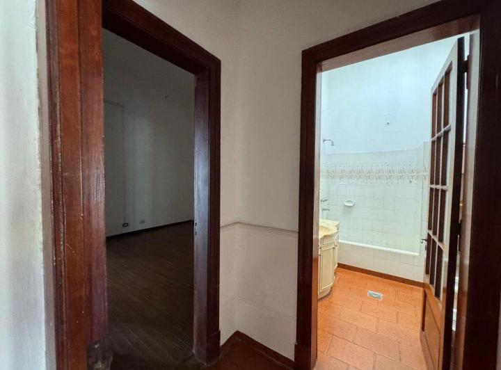 Venta Casa 6 Dorm. San Nicolas centro 5