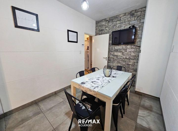 CASA 3 DORMITORIOS APTA CREDITO 5