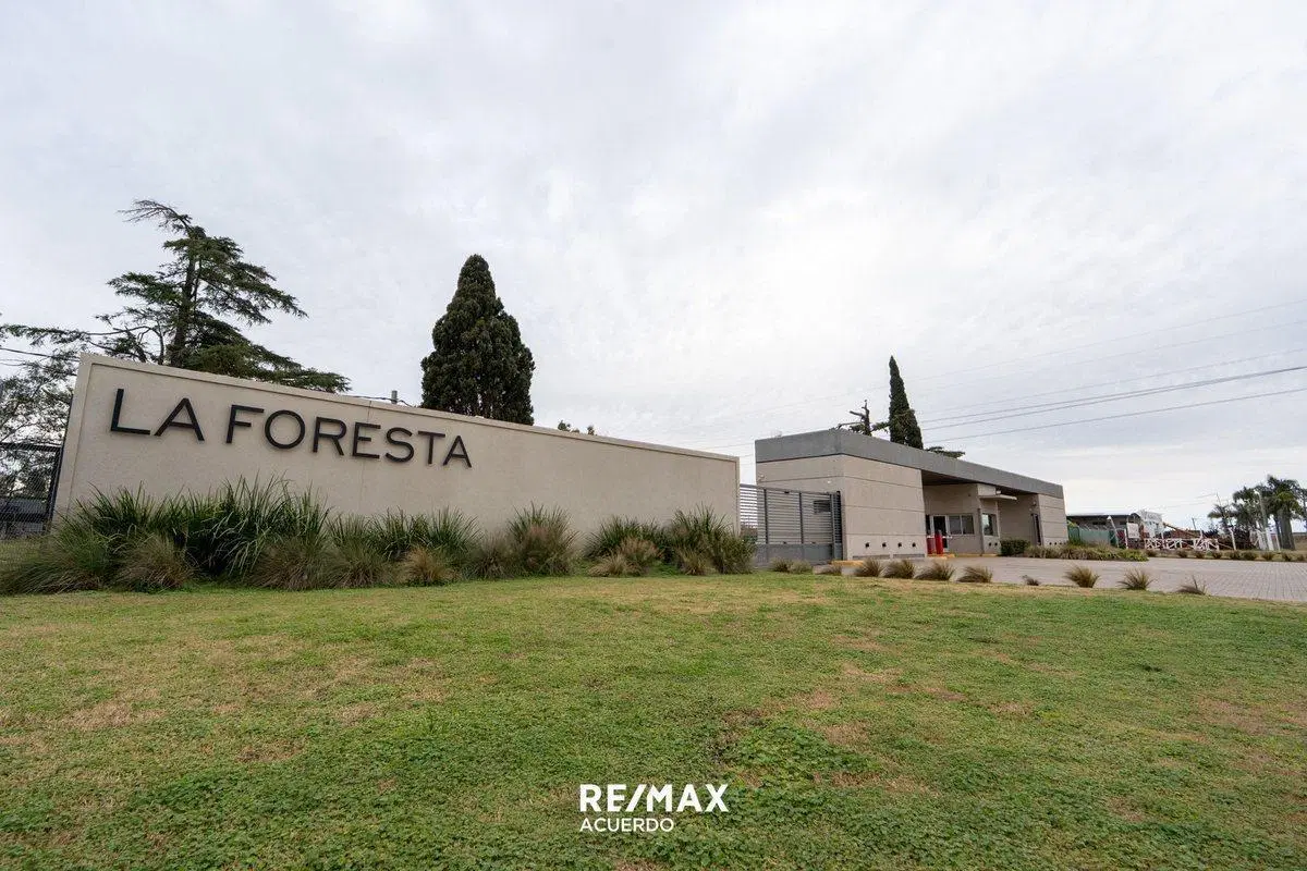 VENTA LOTE EN BRRIO CERRADO LA FORESTA SAN NICOLAS 3