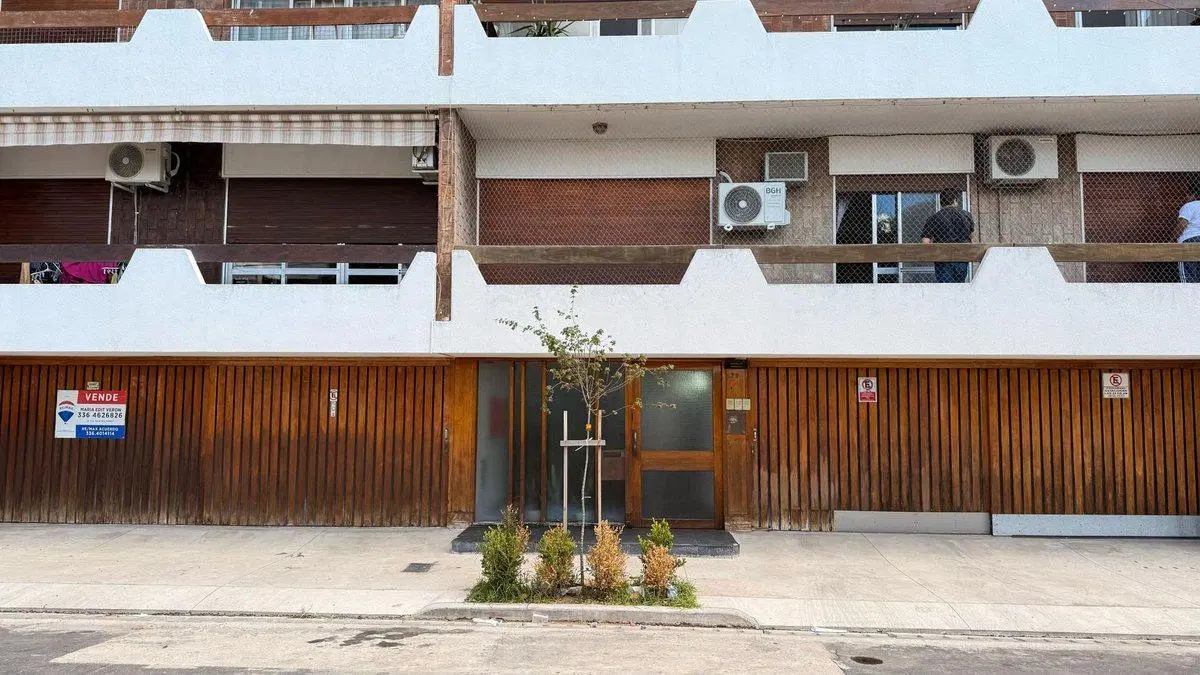 DEPTO. DOS DORMITORIOS , APTO A CRED, SAN NICOLAS 5