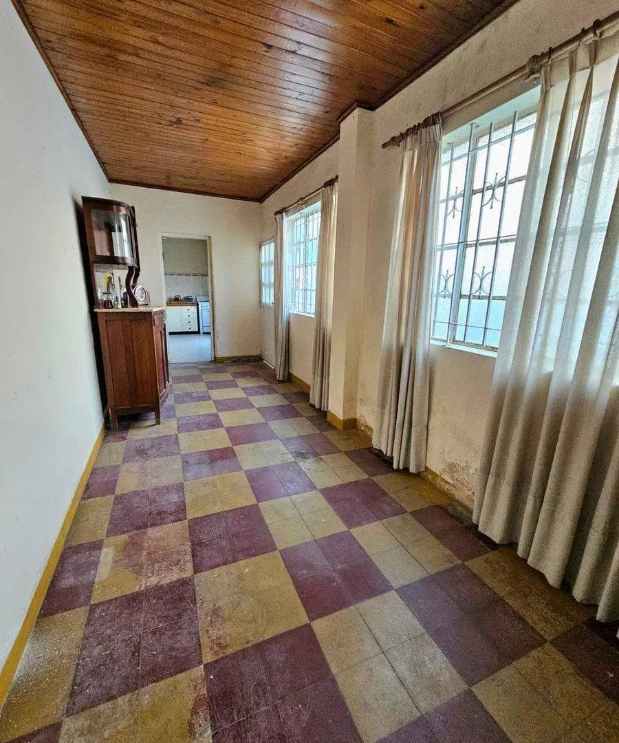 VENTA CASA 2 DORM, AMPLIO TERRENO, APTA CREDITO 5