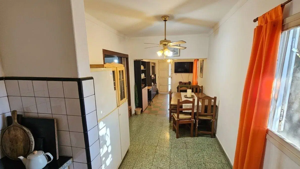 VENTA CASA 2 DORMITORIOS Y LOCAL RAMALLO PUEBLO 2