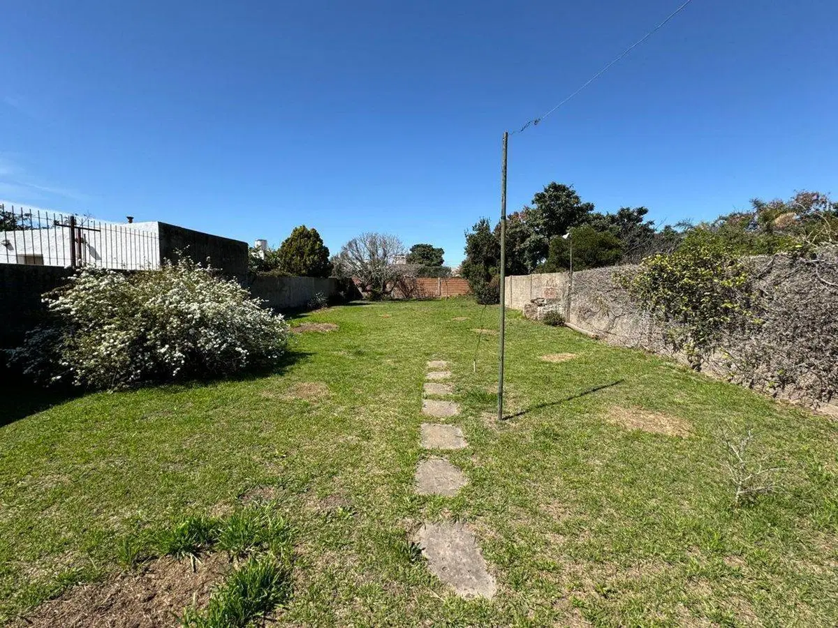 Casa céntrica, amplio terreno, San Nicolas 5