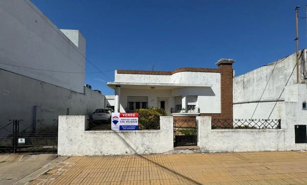Casa céntrica, amplio terreno, San Nicolas 4