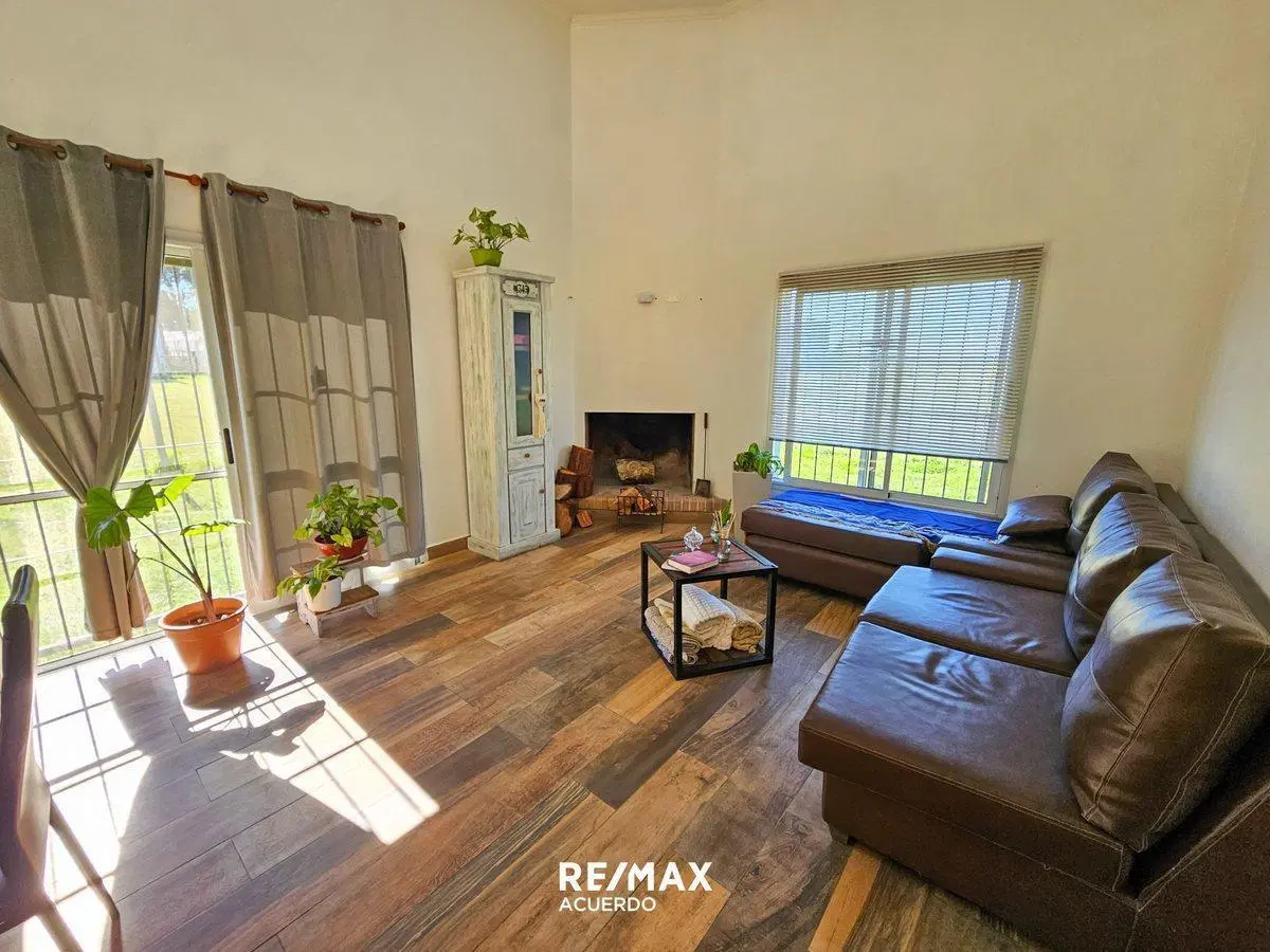 VENTA CASA EN BARRIO TIERRAS DE FE BARADERO 3