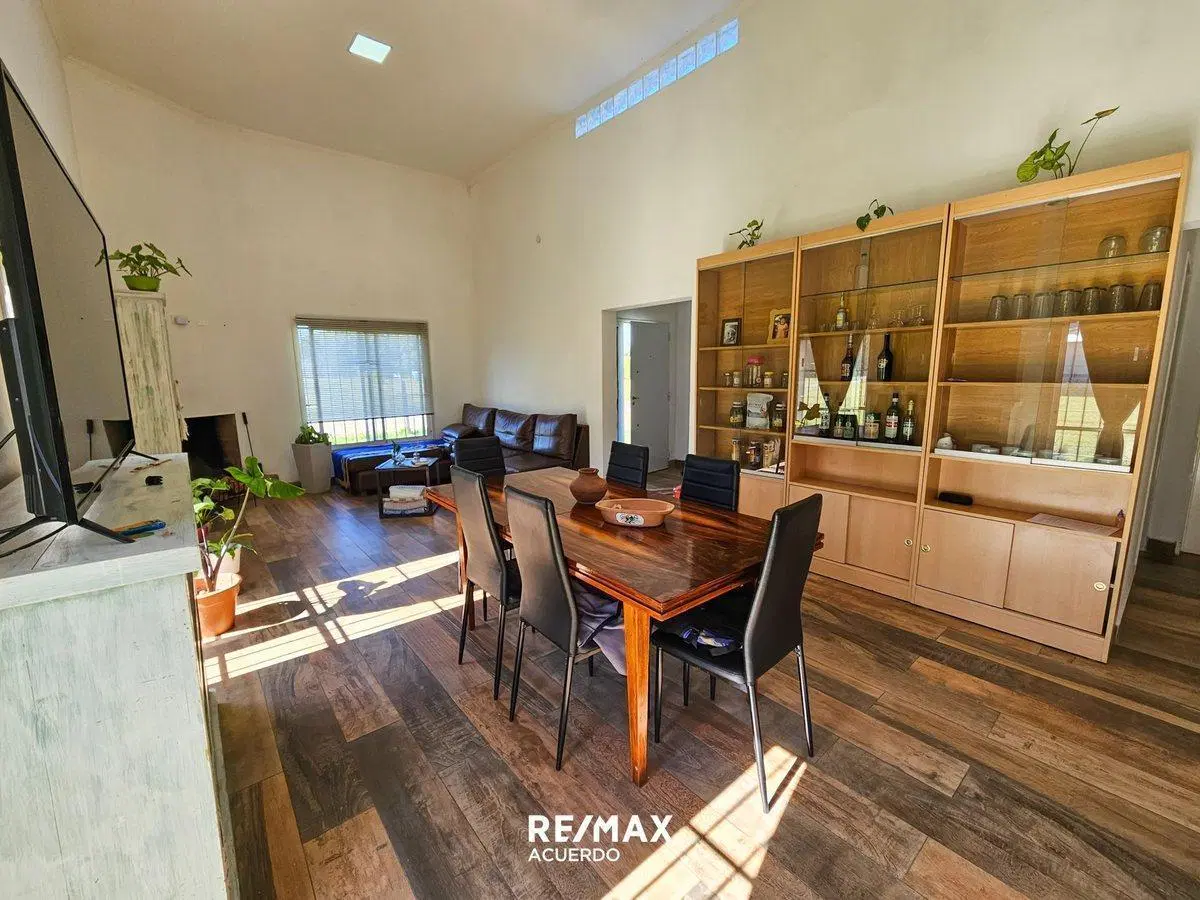 VENTA CASA EN BARRIO TIERRAS DE FE BARADERO 4