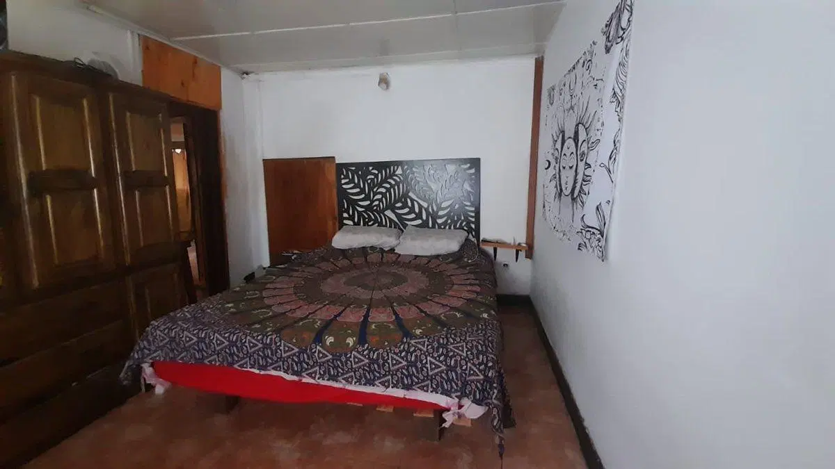 CASA EN VENTA DOS DORMITORIOS EN VILLA GRAL.SAVIO 4