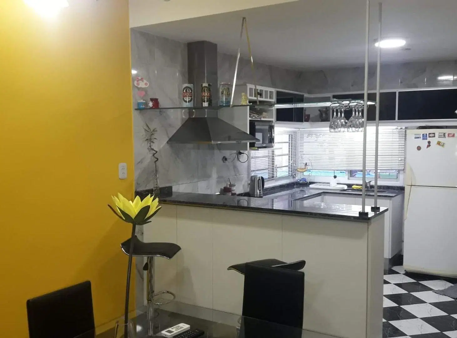 VENTA DE CASA DOS DORM. + DORM Y BAÑO DE SERVICIO 3