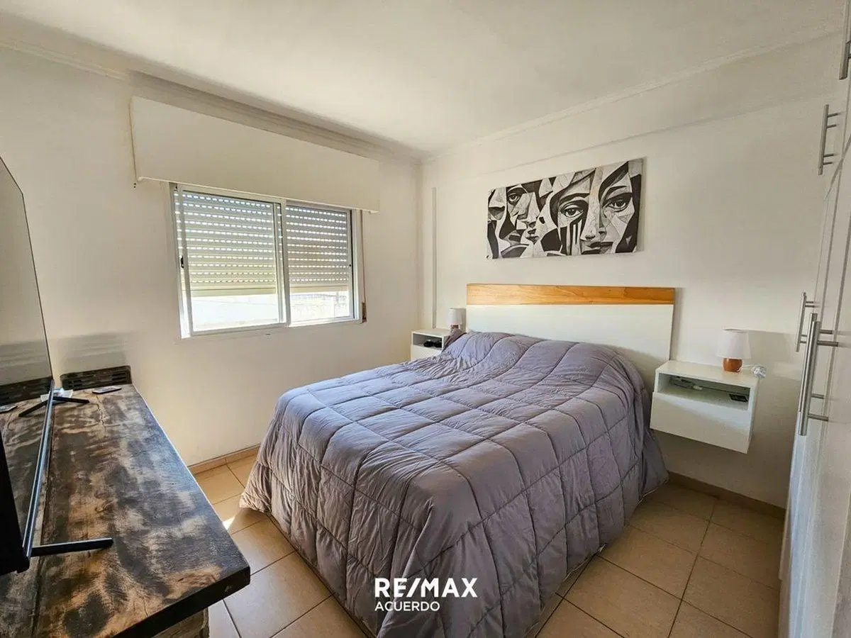 ALQUILER DEPTO C/COCHERA - CENTRO - 1 DORM. 3