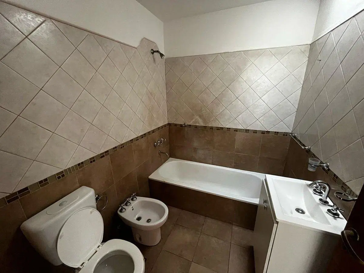 VENTA DPTO 1 DORMI CON PATIO Y COCHERA SAN NICOLAS 4