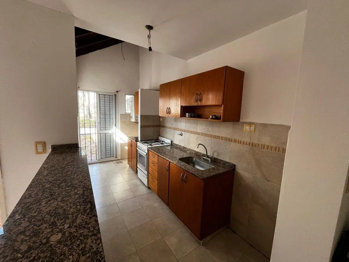 VENTA DPTO 1 DORMI CON PATIO Y COCHERA SAN NICOLAS 5