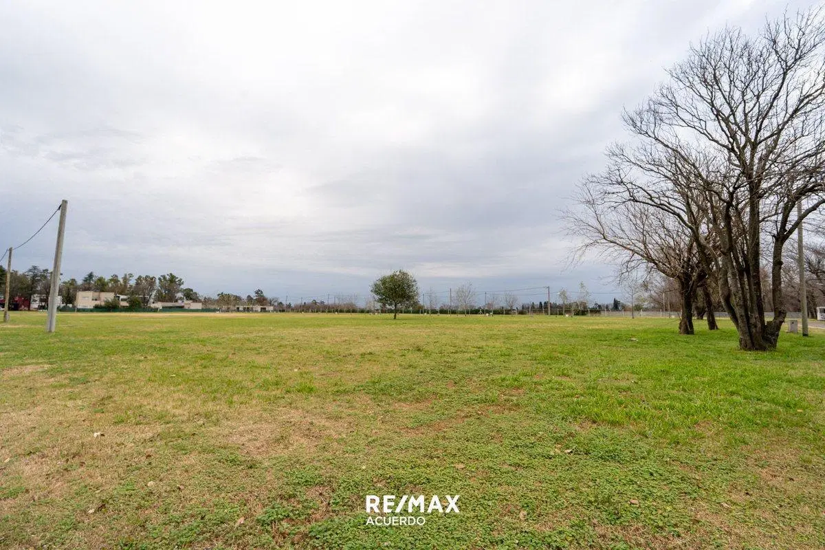 VENTA LOTE NUMERO 80 BARRIO PRIVADO LA FORESTA 4