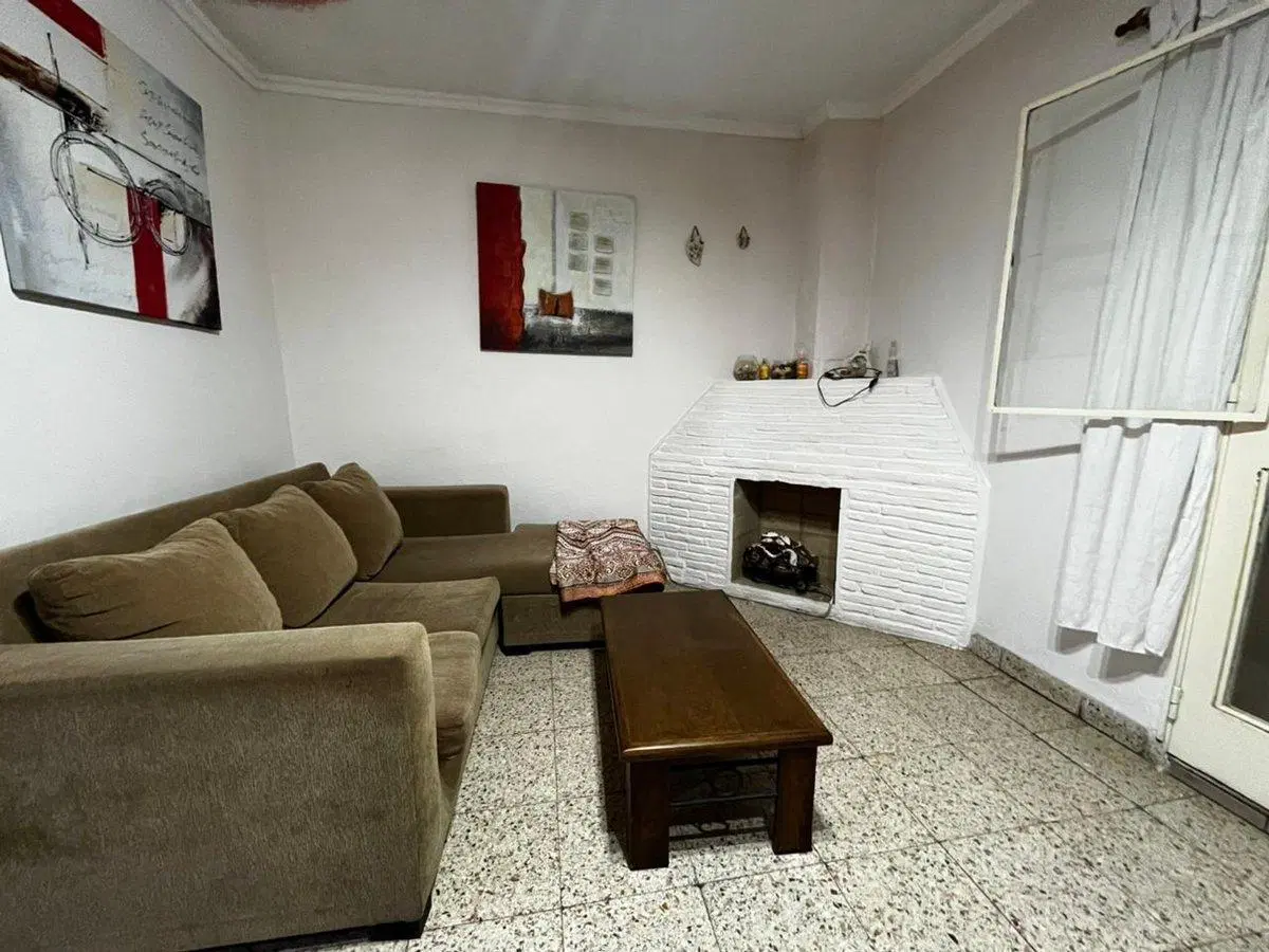 VENTA CASA 2 DORMITORIOS AV ALBERDI 597, APTA CRED 2