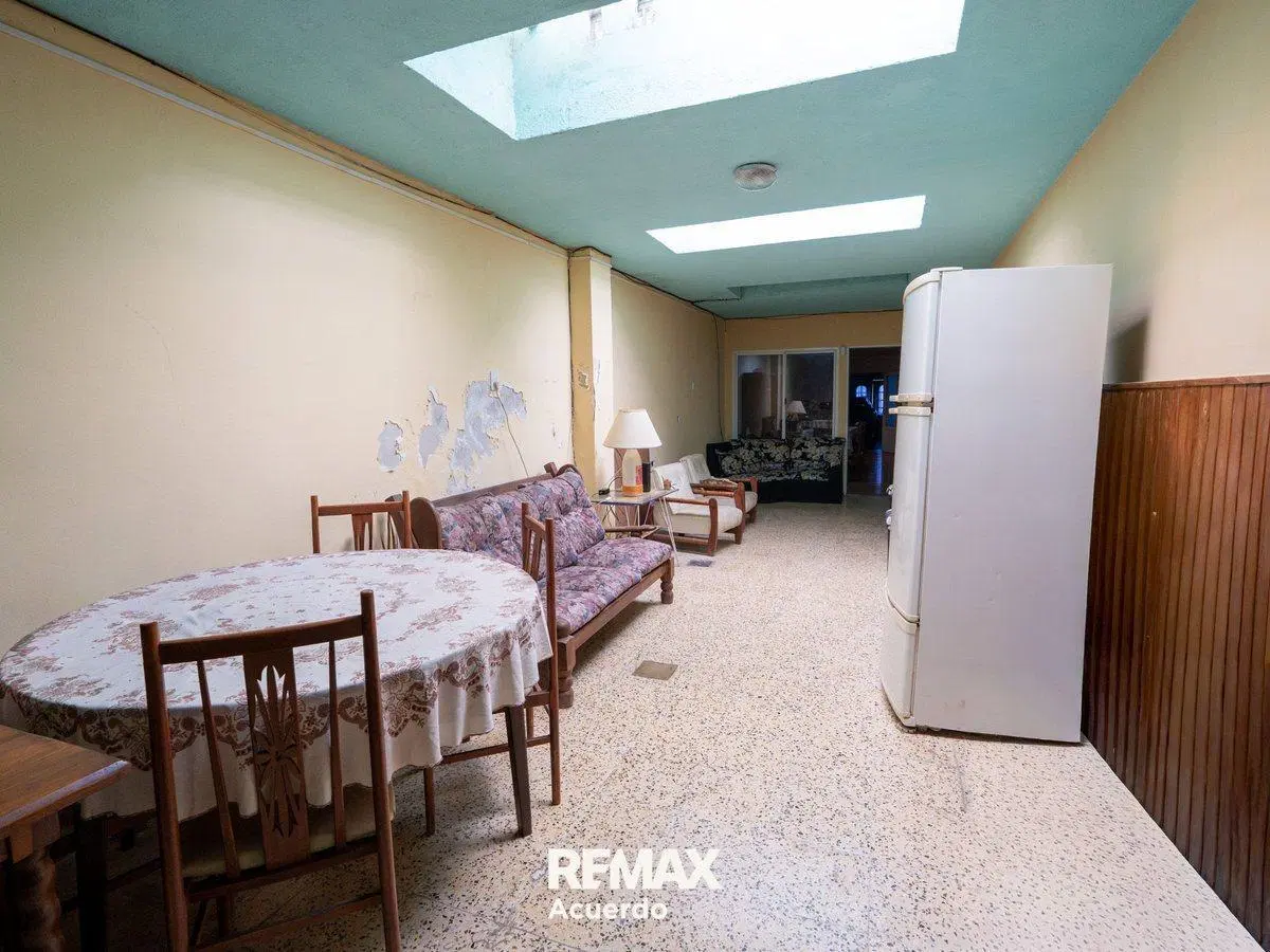VENTA GRAN CASA CENTRO DE SAN NICOLAS APTA CREDITO 3