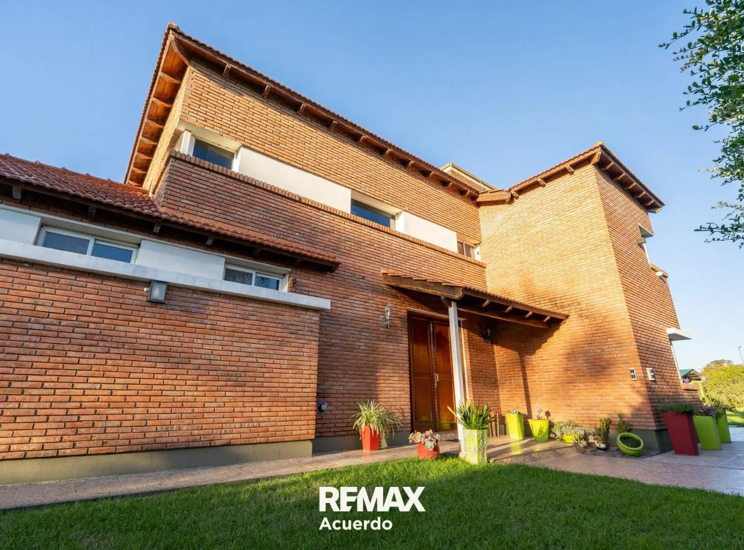 VENTA CASA 5 DORMI SAN NICOLÁS PILETA APTO CREDITO 5
