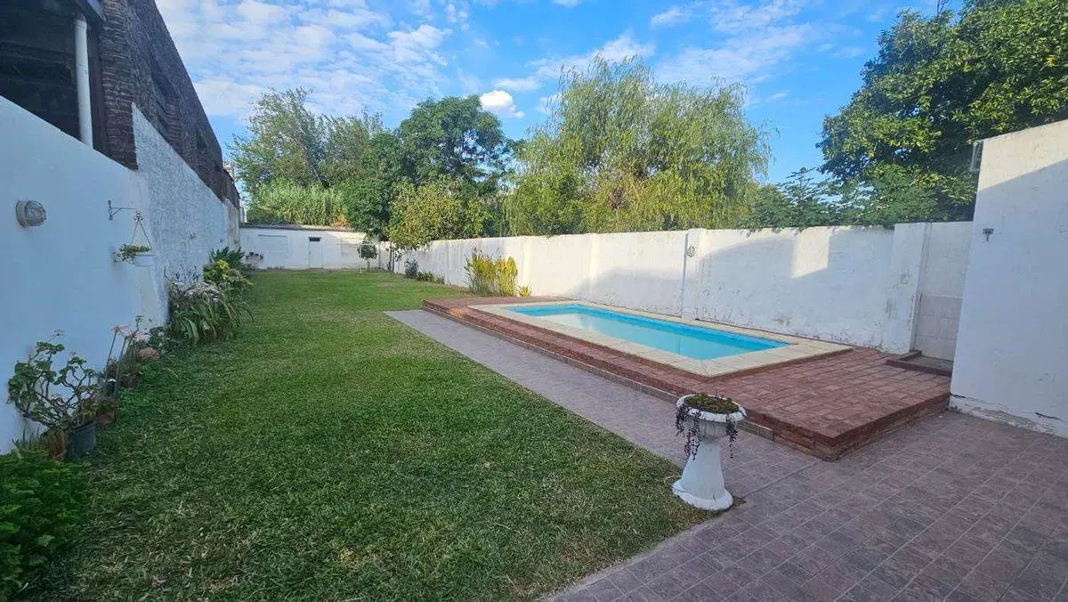 VENTA CASA 2 DORM + DPTO 2 DORM CENTRO SAN NICOLAS 5