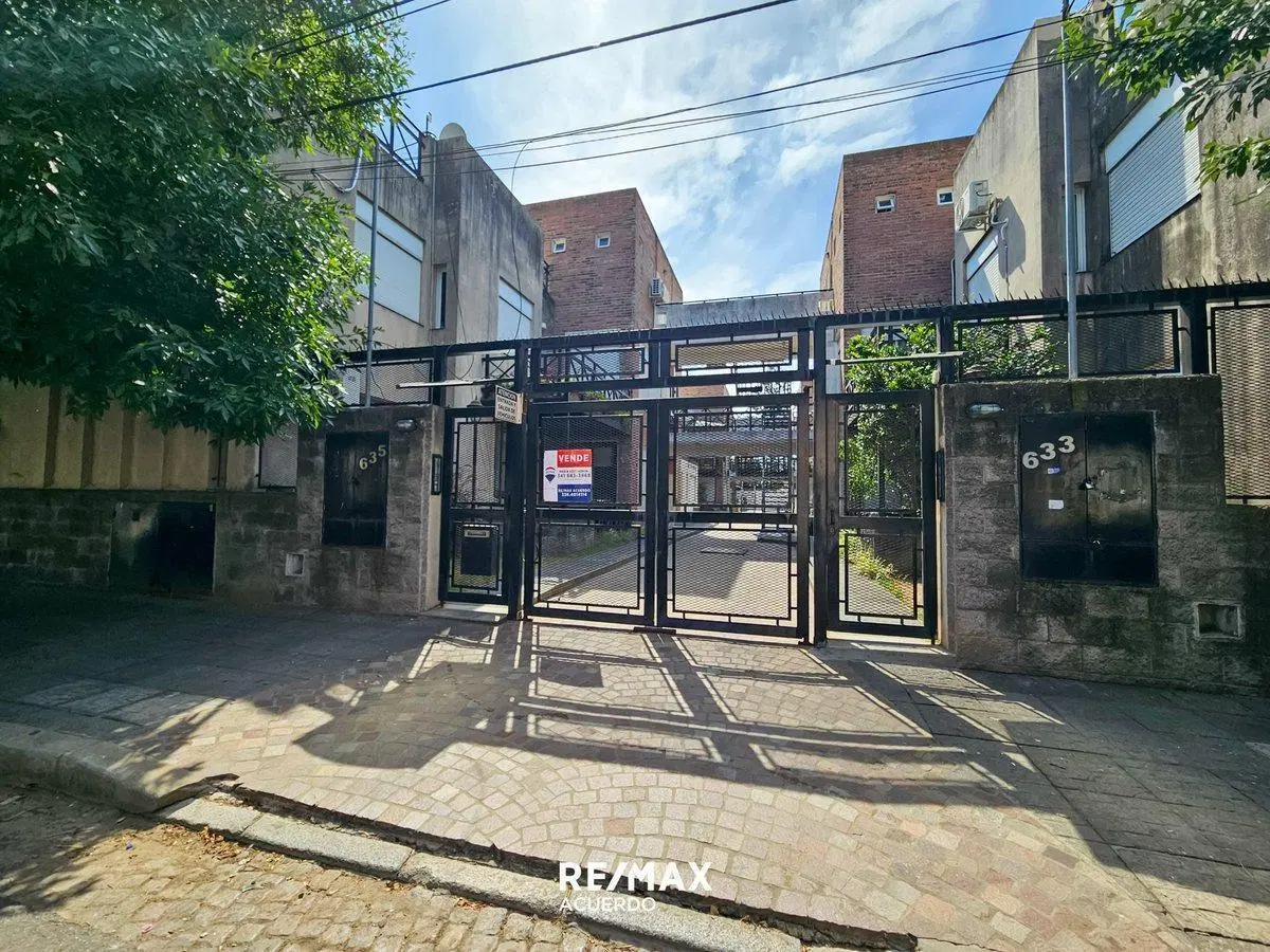 VENTA DE DPTO 2 DORM CON COCHERA SAN NICOLAS 5