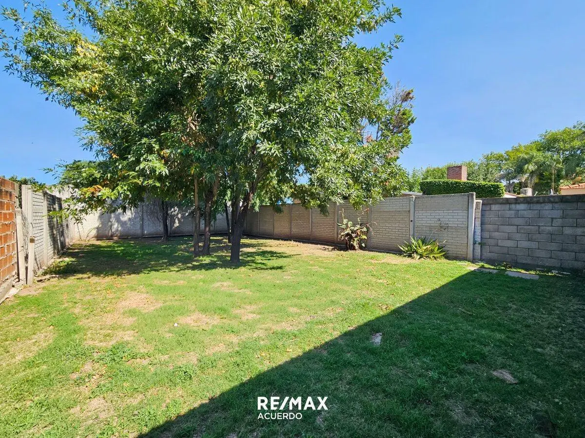 VENTA CASA 2 DORM Y PARQUE– VILLA RAMALLO 4